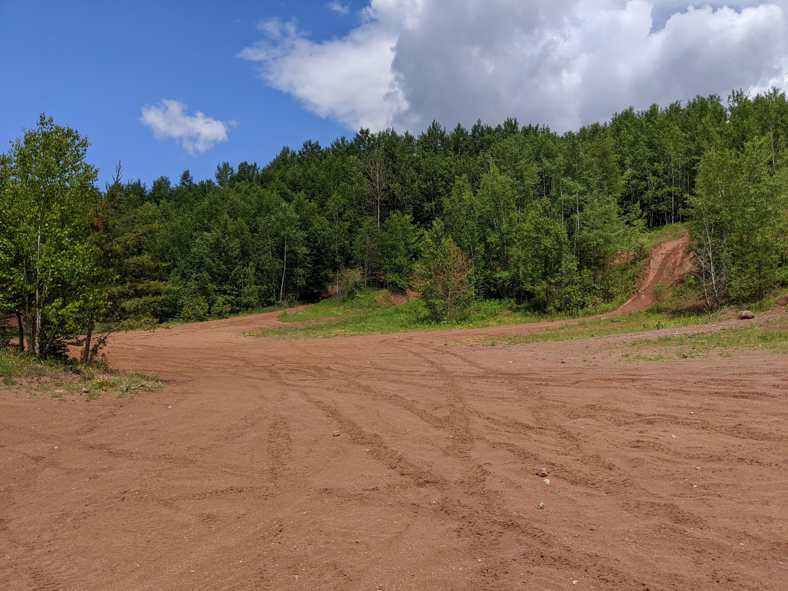Photo of gravel pit used for ATV riding within Carlton County